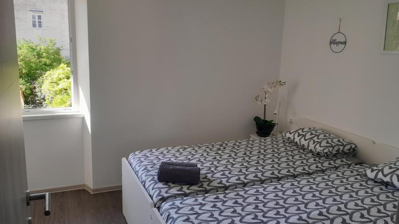 Apartma Ana Koper Exterior foto